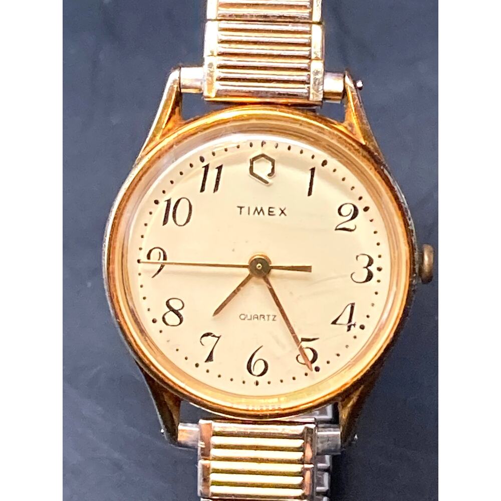 VTG Women's Timex Q T-Cell Watch 25mm with New Battery - Expandable Band